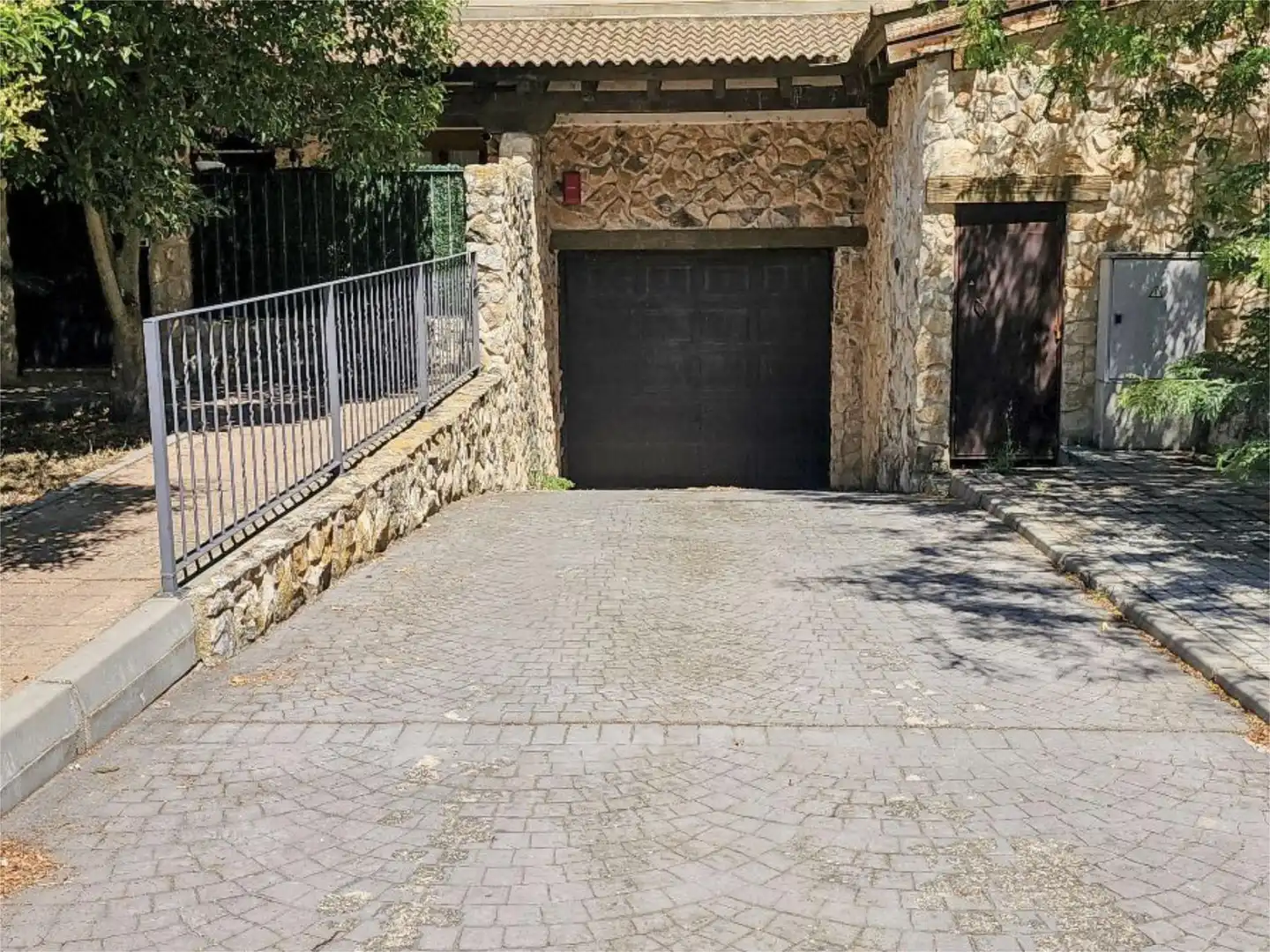 Parking de Dúplex en venta en Grajera con Calefacción, Terraza y Amueblado
