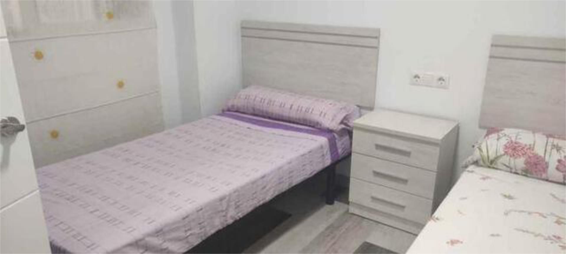 Habitación de Casa o chalet para compartir en Málaga Capital