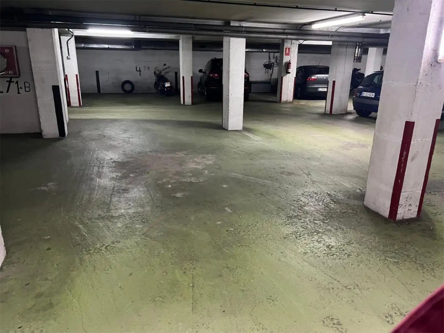 Aparcament de Pis en venda en Noia amb Calefacció, Parquet i Terrassa