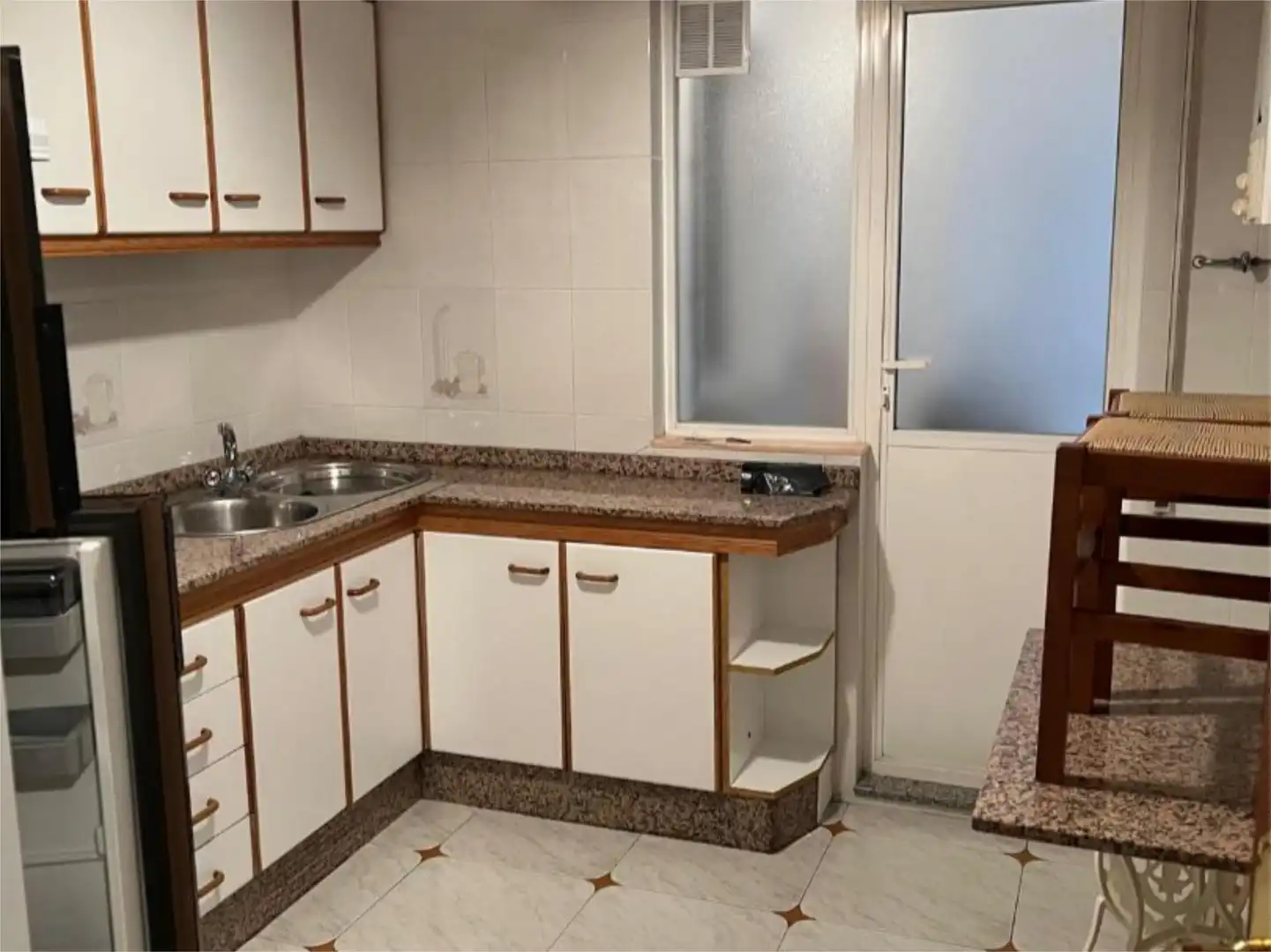Cuina de Pis en venda en Noia amb Calefacció, Parquet i Terrassa