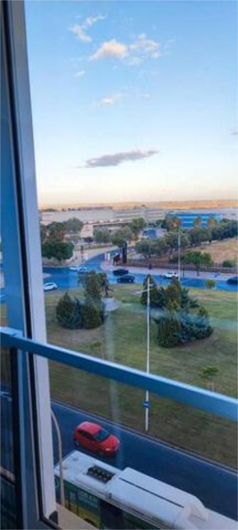 Vista exterior de Piso de alquiler en  Huelva Capital con Calefacción, Terraza y Amueblado