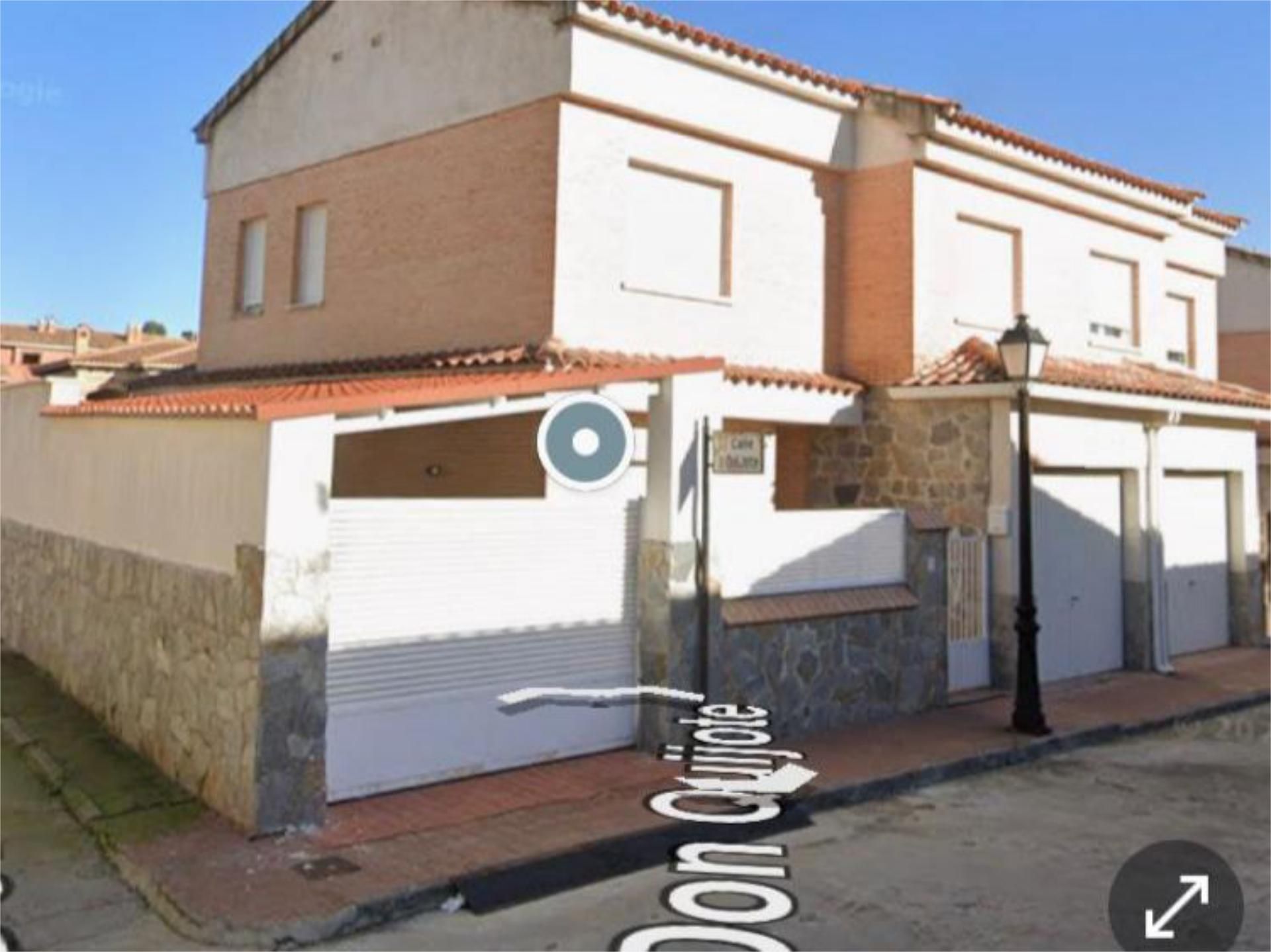 Außenansicht von Wohnung zum verkauf in Segurilla mit Heizung, Privatgarten und Schwimmbad