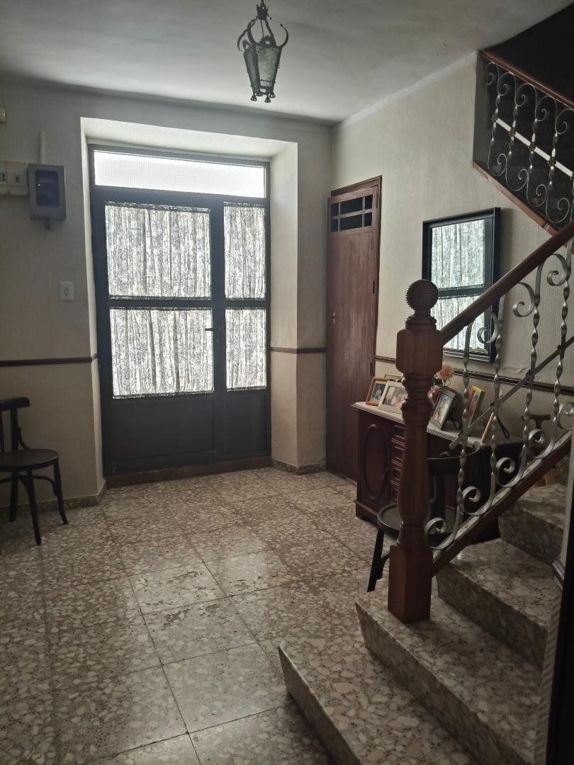 Casa adosada en venda en Villarrobledo amb Calefacció