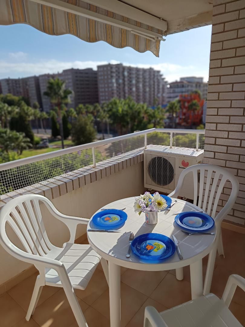 Terrassa de Apartament en venda en Oropesa del Mar / Orpesa amb Aire condicionat, Terrassa i Piscina