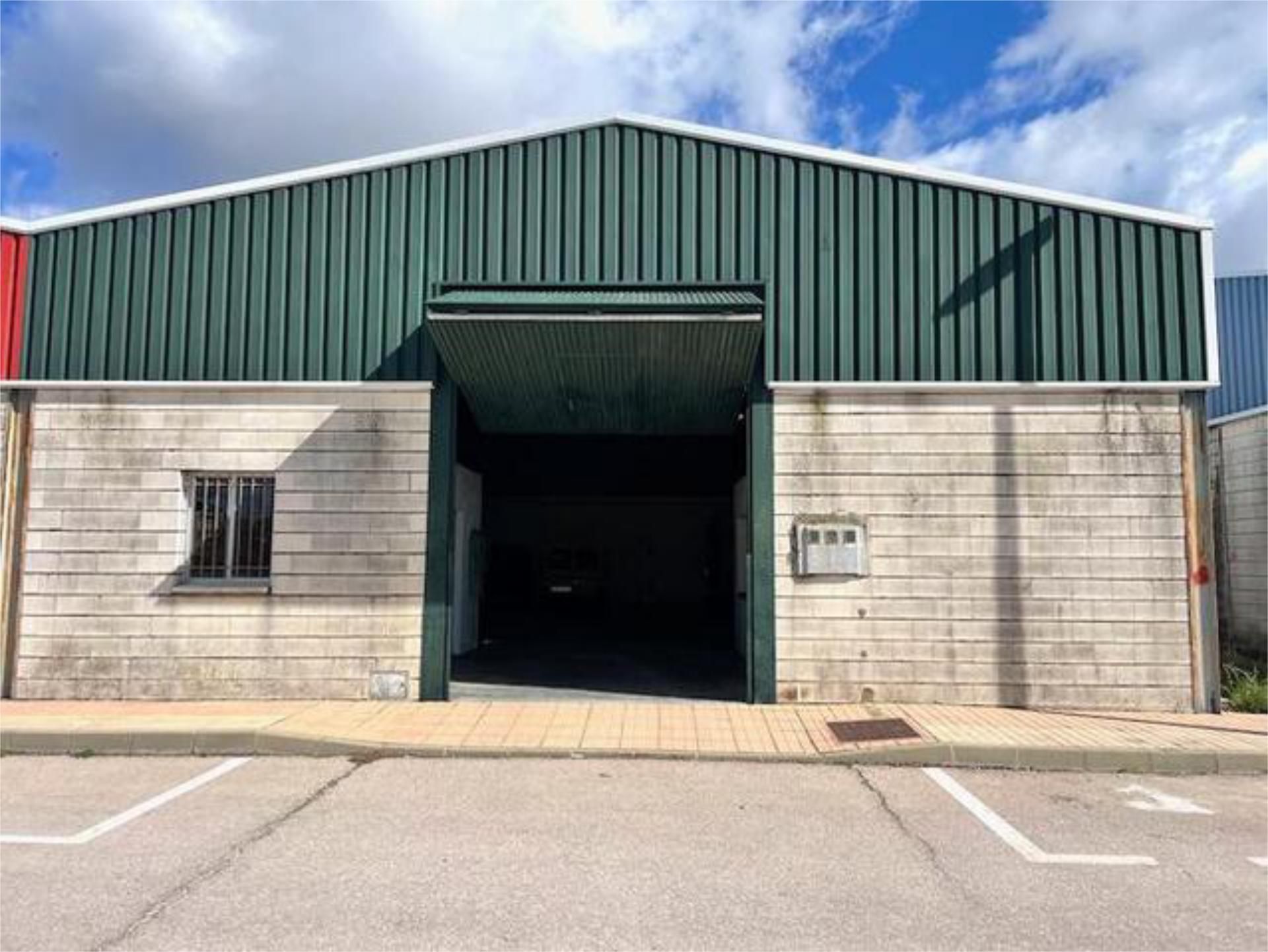Exterior view of Industrial buildings to rent in Navas del Madroño