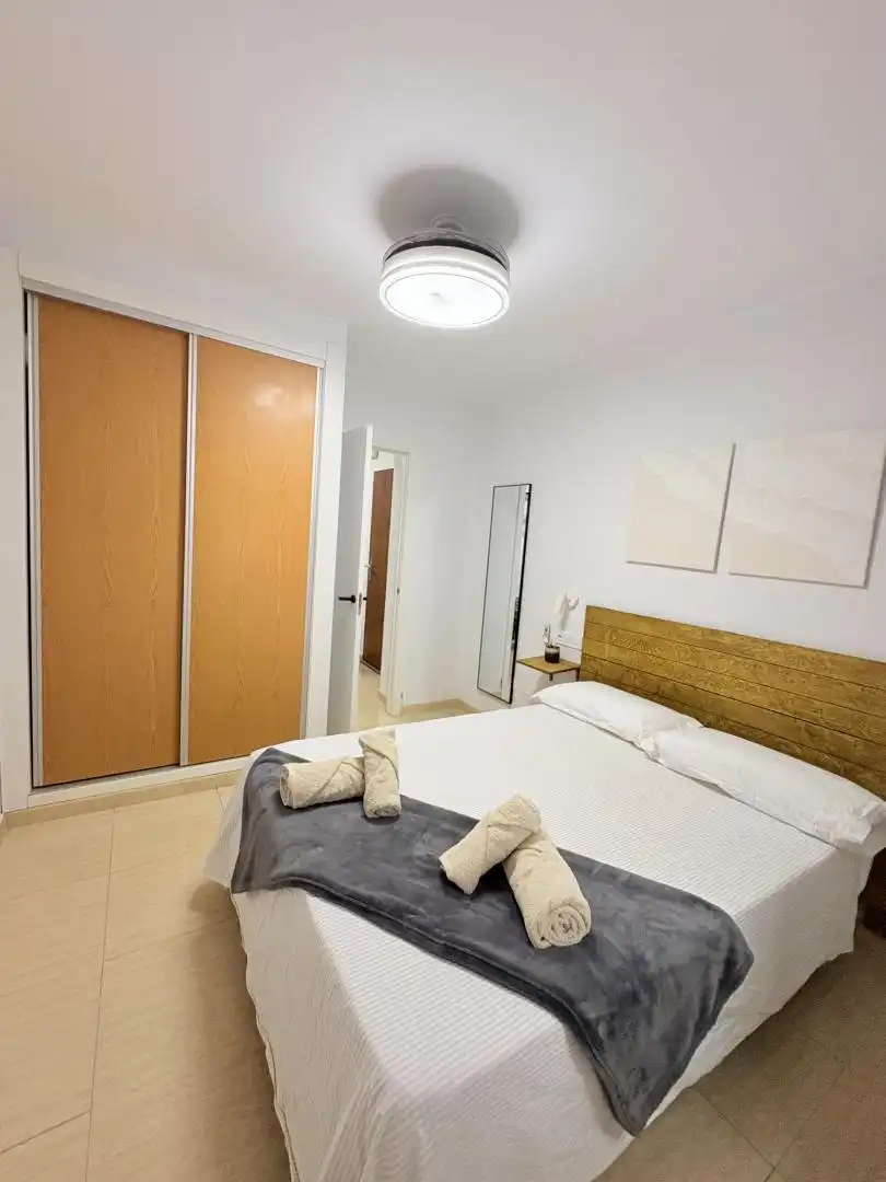 Apartament en venda a Calle los Negros, 7, El Ejido Dormitori de Apartament en venda en Málaga amb Aire condicionat, Terrassa i Moblat