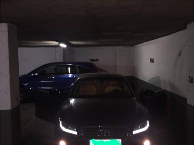 Garaje en Venta en Avenida del General Perón, 30 en Cuatro Caminos - Azca