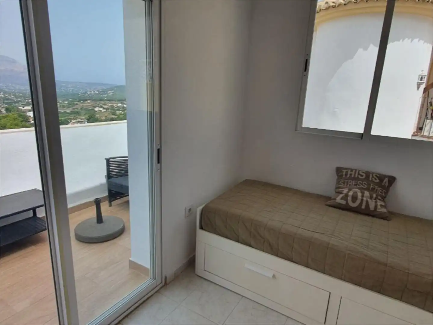Casa adosada en venta en Urbanización las Mimosas, 19, Els Calistros - L'Assagador Terraza de Casa adosada en venta en Benitachell / El Poble Nou de Benitatxell con Calefacción, Jardín privado y Trastero