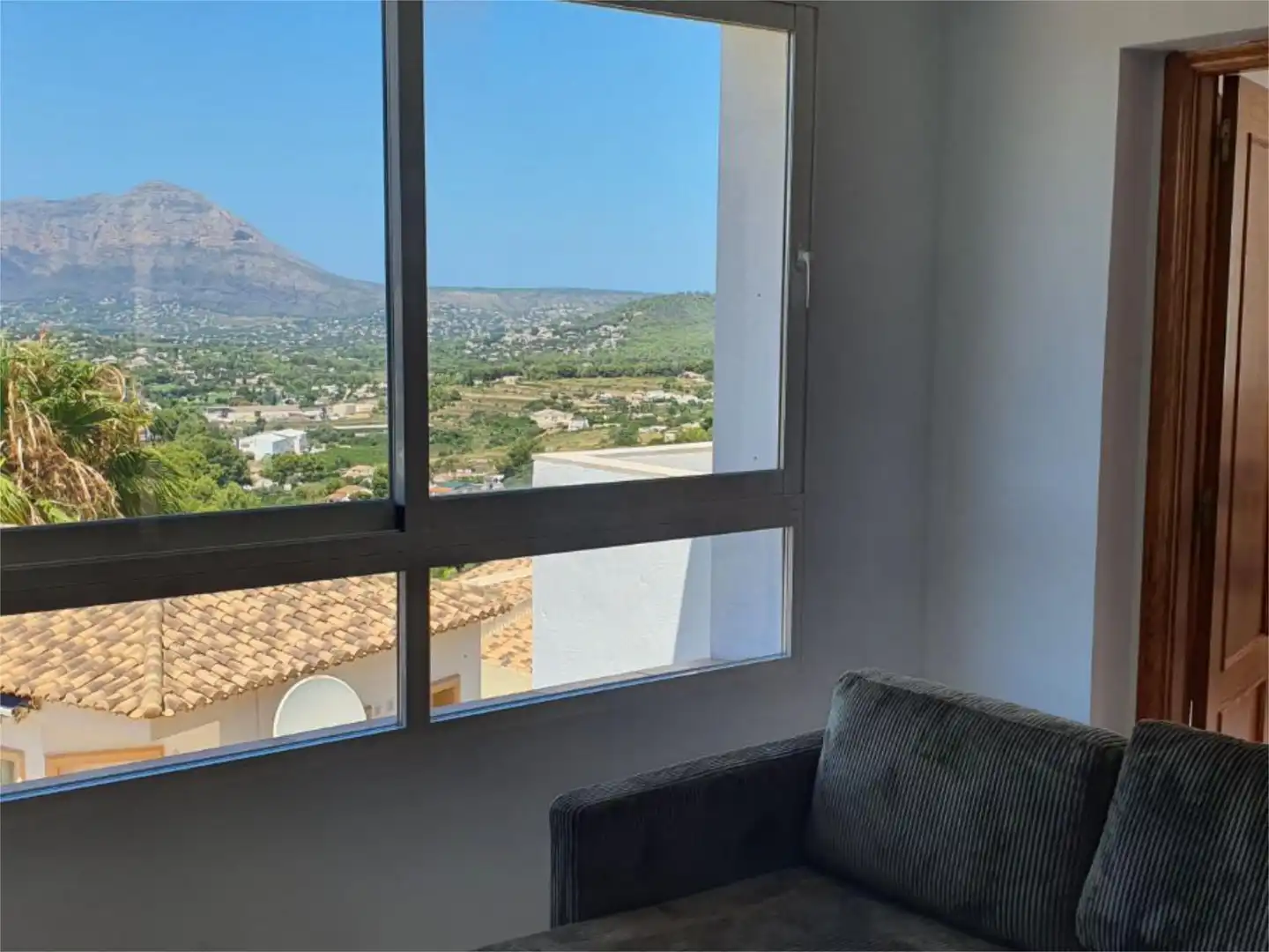 Casa adosada en venta en Urbanización las Mimosas, 19, Els Calistros - L'Assagador Habitación de Casa adosada en venta en Benitachell / El Poble Nou de Benitatxell con Calefacción, Jardín privado y Trastero