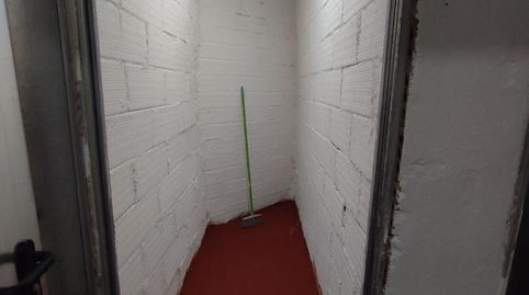 Box room to rent in Carrer Marquès de Caldes de Montbui, 1, Eixample Sud – Migdia, Girona - image 2 Photo 2 of Box room to rent in Carrer Marquès de Caldes de Montbui, 1, Eixample Sud – Migdia, Girona