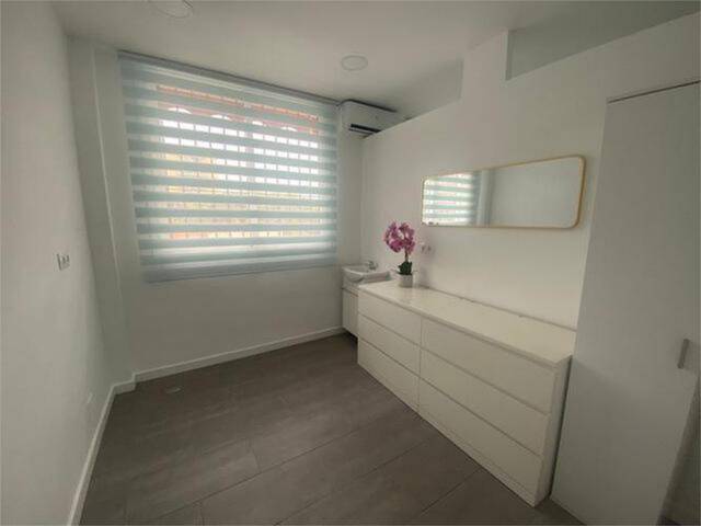 Local comercial en Alquiler en Portada Alta - Pol. Crta. De Cártama