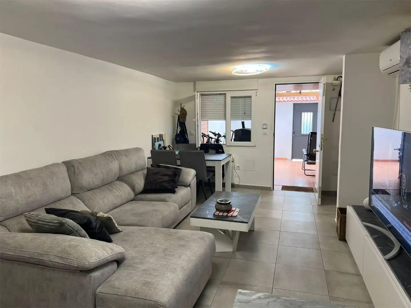 Detached homes for sale in Calle de Bélmez, 50, Entrevías Living room of Detached homes for sale in Madrid