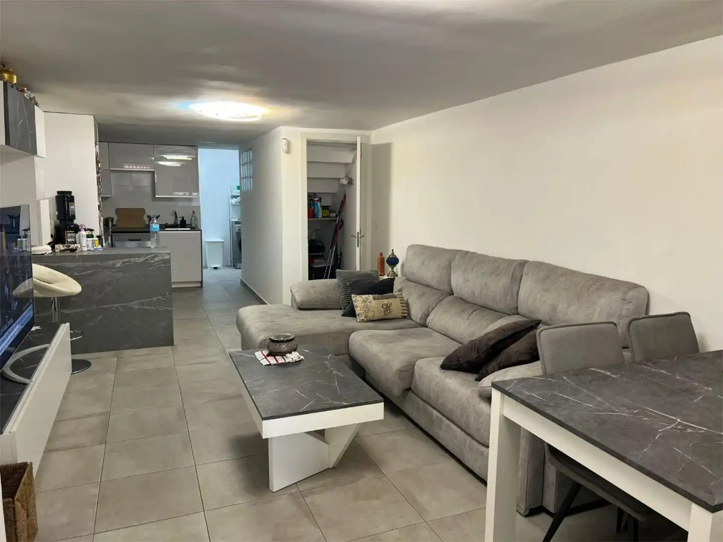 Detached homes for sale in Calle de Bélmez, 50, Entrevías Detached homes for sale in Madrid