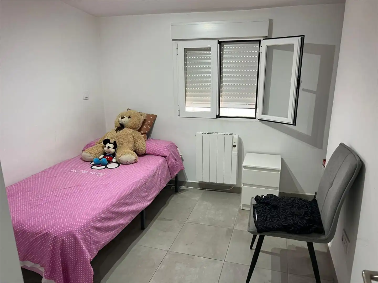 Detached homes for sale in Calle de Bélmez, 50, Entrevías Bedroom of Detached homes for sale in Madrid