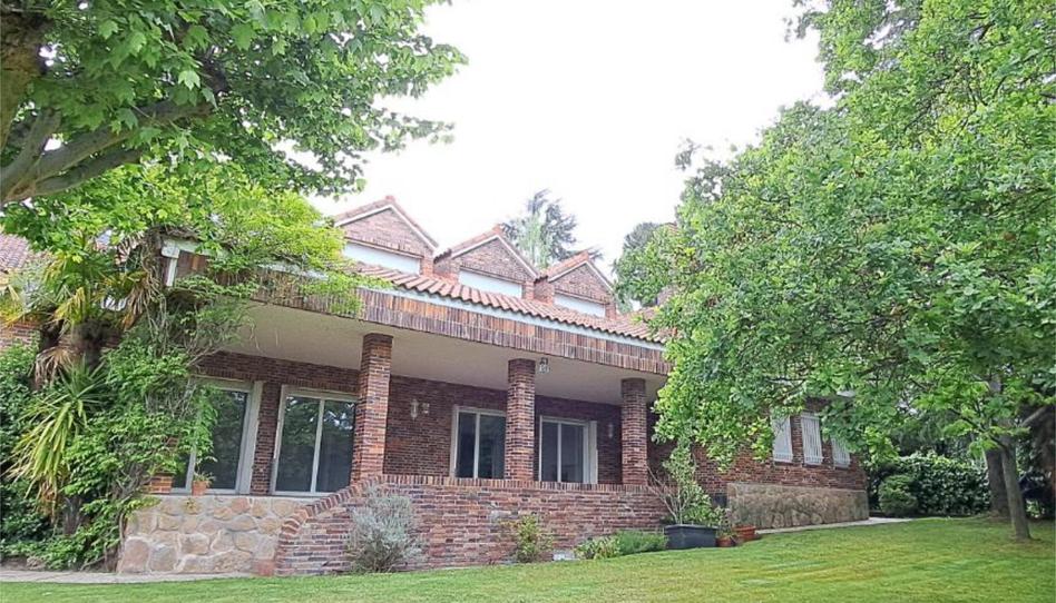 House or chalet for sale in Calle Rosa de Los Vientos, 1d, Zona Carretera del Plantío, Madrid - image 1 Photo 1 of House or chalet for sale in Calle Rosa de Los Vientos, 1d, Zona Carretera del Plantío, Madrid