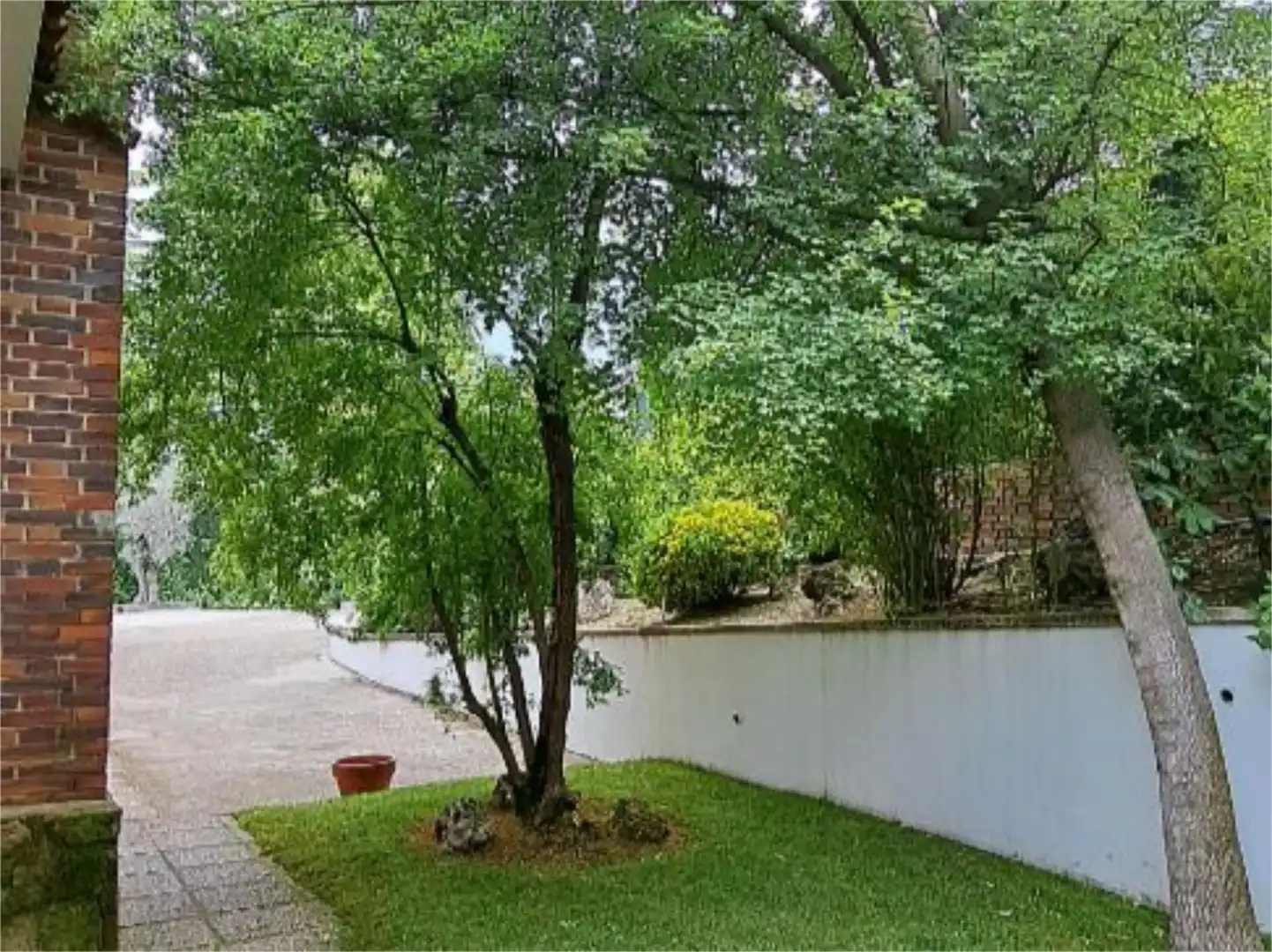 Casa o xalet en venda a Calle Rosa de Los Vientos, 1d, Zona Carretera del Plantío Jardí de Casa o xalet en venda en Majadahonda amb Aire condicionat, Terrassa i Piscina