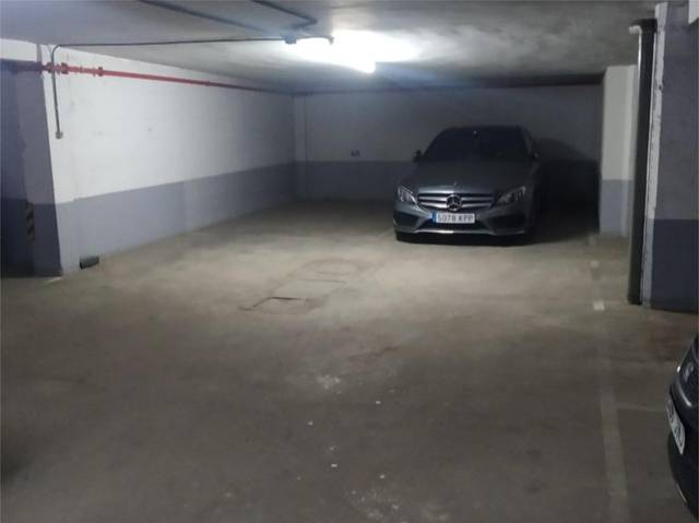 Garaje en Venta en Calle de Malagón, 2 en Canillas