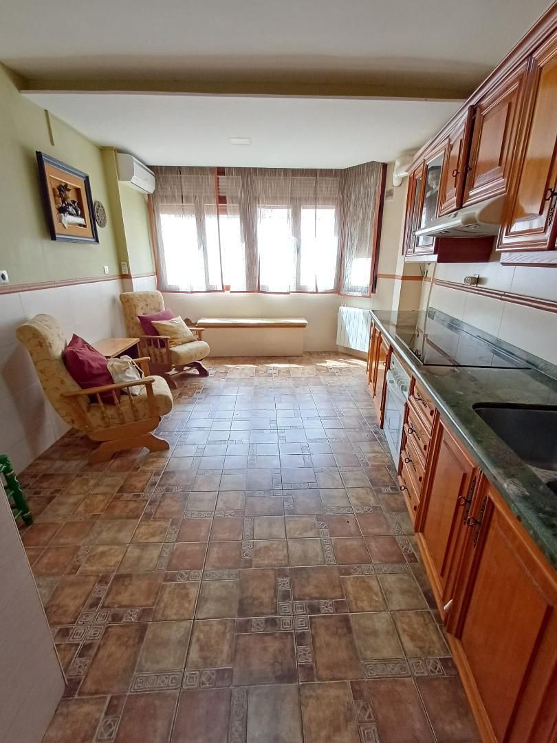 Flat for sale in Calle San Clemente, 4, San Bartolomé - Millán de Priego