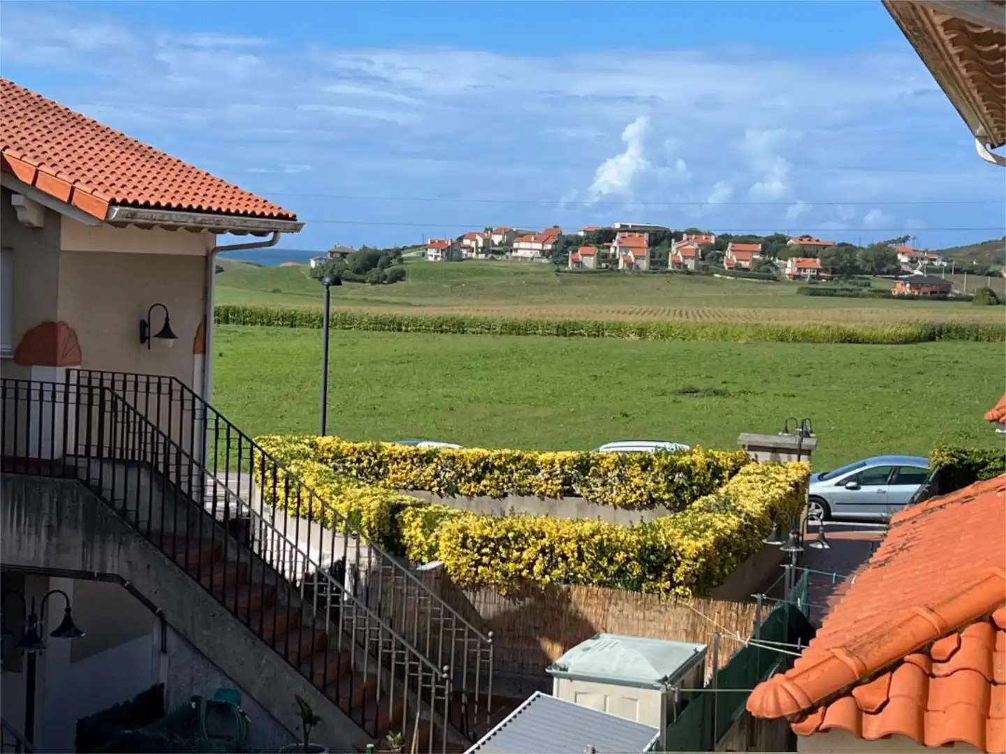 Wohnung zum Verkauf in Barrio Campo Juana, Galizano Terrasse von Wohnung zum Verkauf in Ribamontán al Mar mit Heizung, Privatgarten und Terrasse