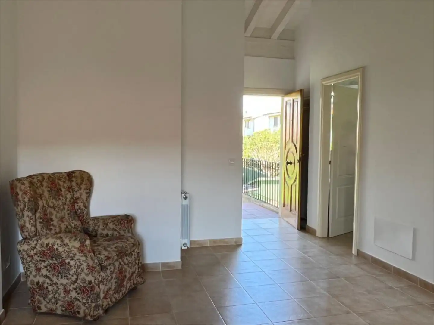 Wohnung zum Verkauf in Barrio Campo Juana, Galizano Wohnung zum Verkauf in Ribamontán al Mar mit Heizung, Privatgarten und Terrasse