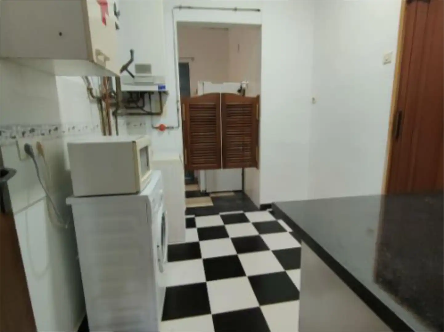 Piso en venta en Urbanización Santa Fé, 1, Carmona Cocina de Piso en venta en Carmona con Aire acondicionado, Calefacción y Jardín privado