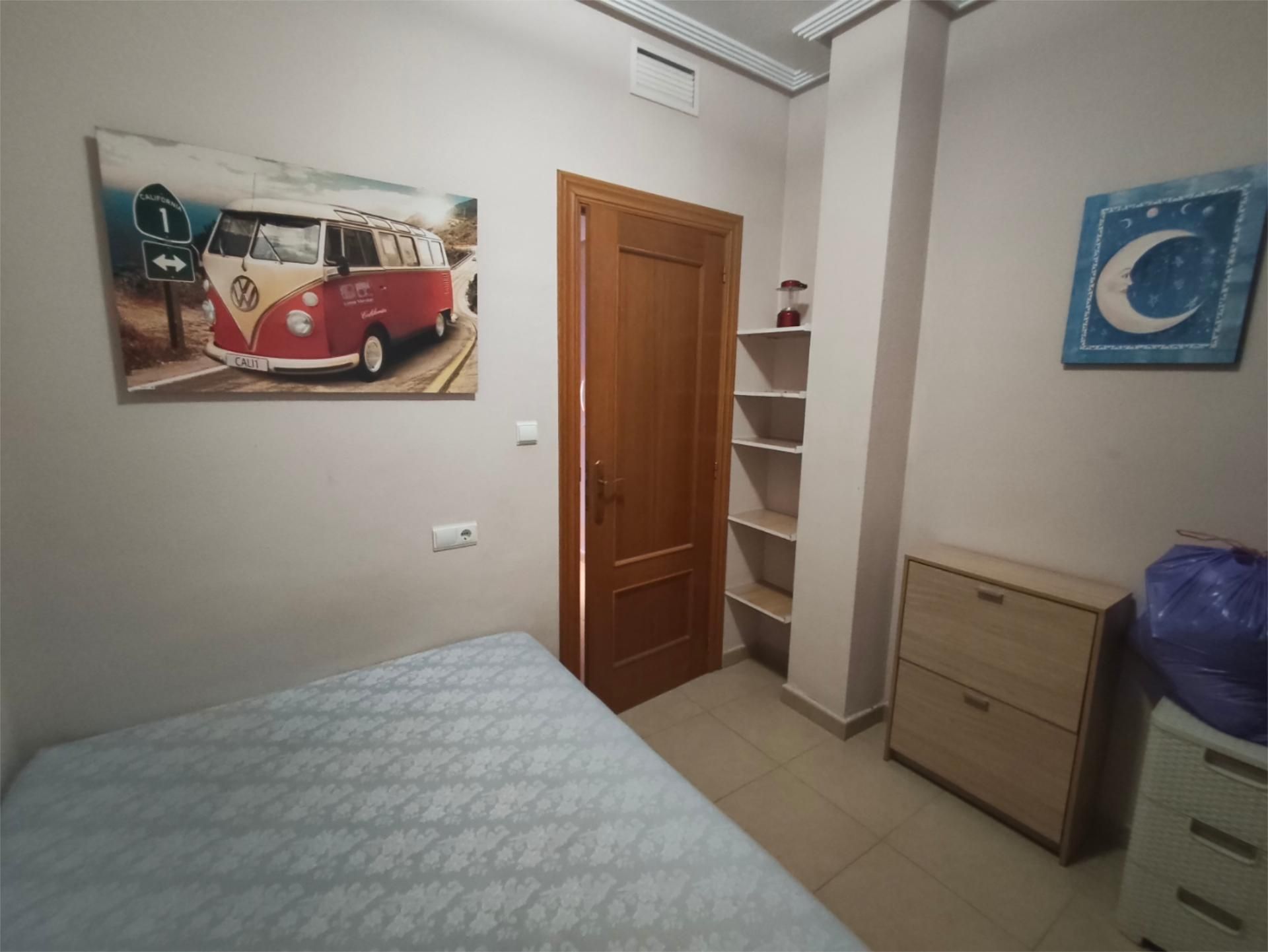Bedroom of Apartment to share in Elche / Elx  with Furnished, Oven and Washing machine