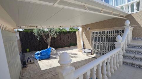 Casa adosada en venda a Calle Venus Bal, 1, Los Balcones - Los Altos, Alicante - imatge 2 Foto 2 de Casa adosada en venda a Calle Venus Bal, 1, Los Balcones - Los Altos, Alicante