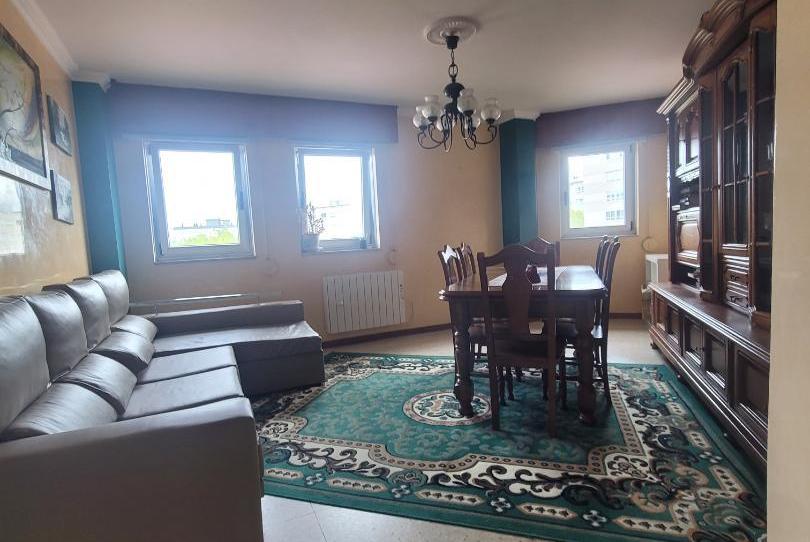 Flat to rent in Avenida de Castelao, 17, Caranza, A Coruña - image 1 Photo 1 of Flat to rent in Avenida de Castelao, 17, Caranza, A Coruña