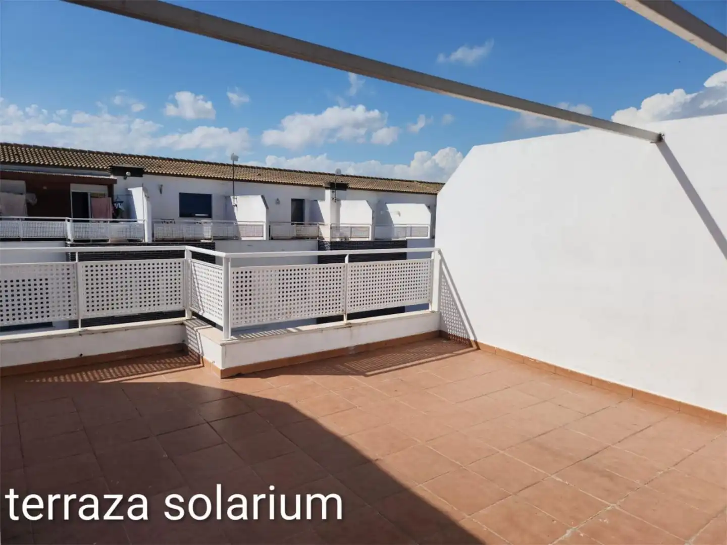 Casa adosada en venta en Camí de L'om Blanc, 90, Playa - Ben Afeli Terraza de Casa adosada en venta en Almazora / Almassora con Aire acondicionado, Terraza y Piscina