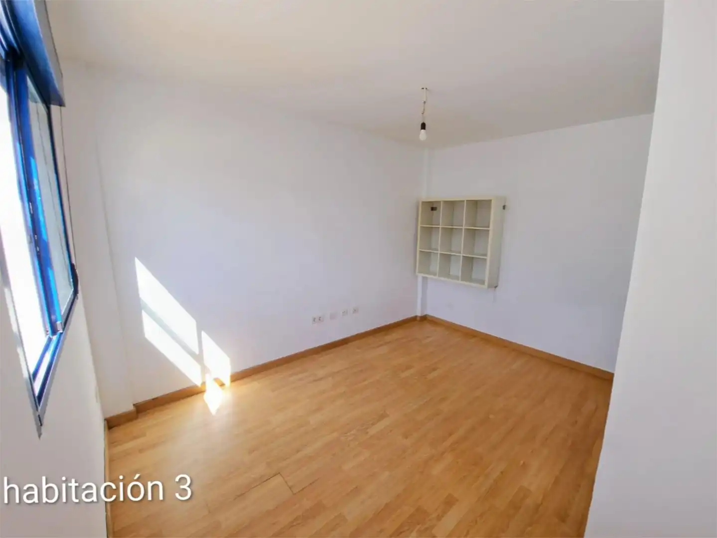 Casa adosada en venta en Camí de L'om Blanc, 90, Playa - Ben Afeli Habitación de Casa adosada en venta en Almazora / Almassora con Aire acondicionado, Terraza y Piscina