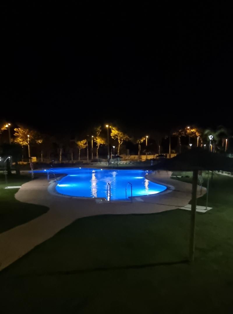 Piscina de Piso en venta en Chipiona con Aire acondicionado, Terraza y Piscina