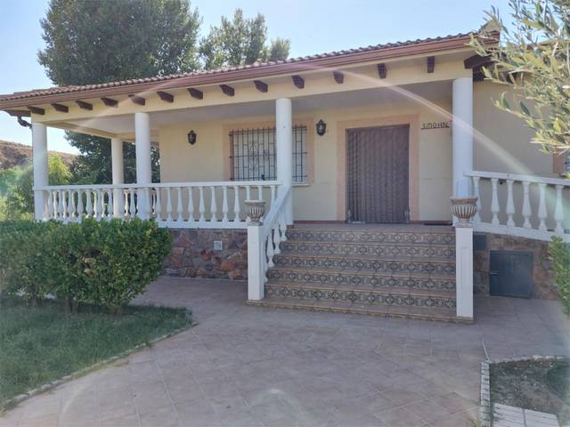 Casa-chalet en Venta en Camino del Manaero, 2 en Barajas de Melo