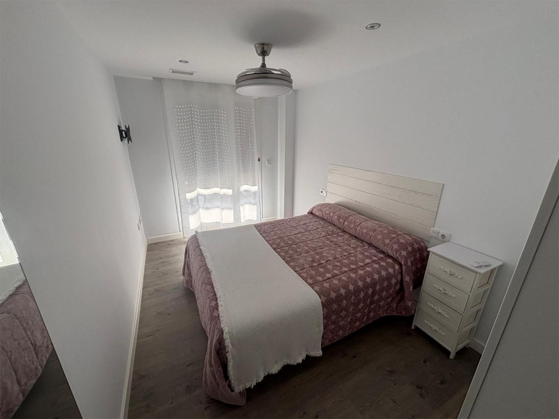 Bedroom of Flat to rent in Almuñécar  with Air Conditioner, Heating and Private garden