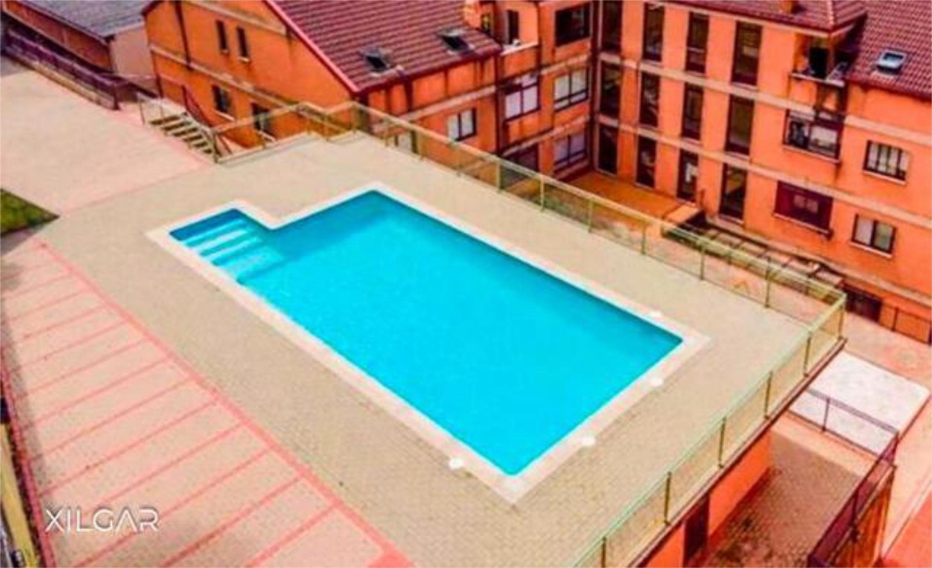 Piscina de Apartament de lloguer en Poio amb Terrassa, Piscina i Moblat