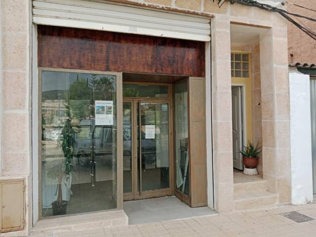 Local comercial en Alquiler en Avenida Serranía, 14 en Losa del Obispo