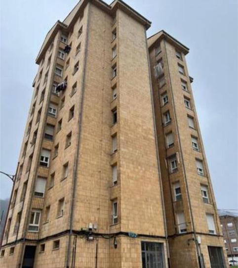 Foto 2 de Pis en venda a Riaño - Los Barros, Asturias