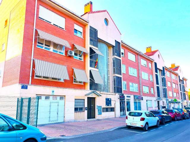 Trastero en Venta en Calle de Miguel de Cervantes, 1 en El Mirador