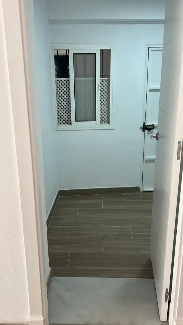 Commercial properties for rent in Rota