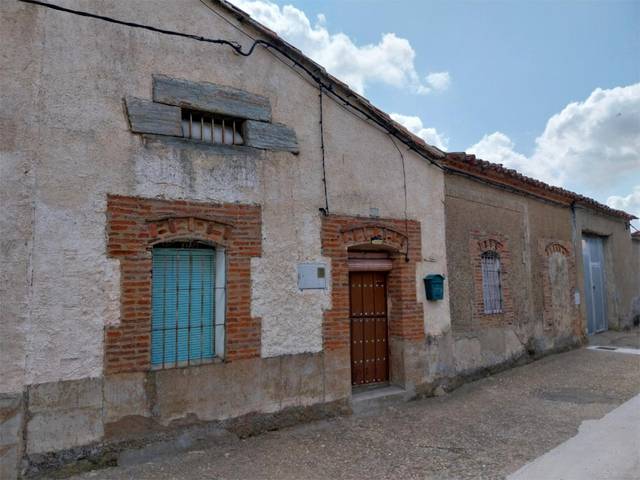 Casa adosada en Venta en Calle Monte, 9 en Manganeses de la Lampreana