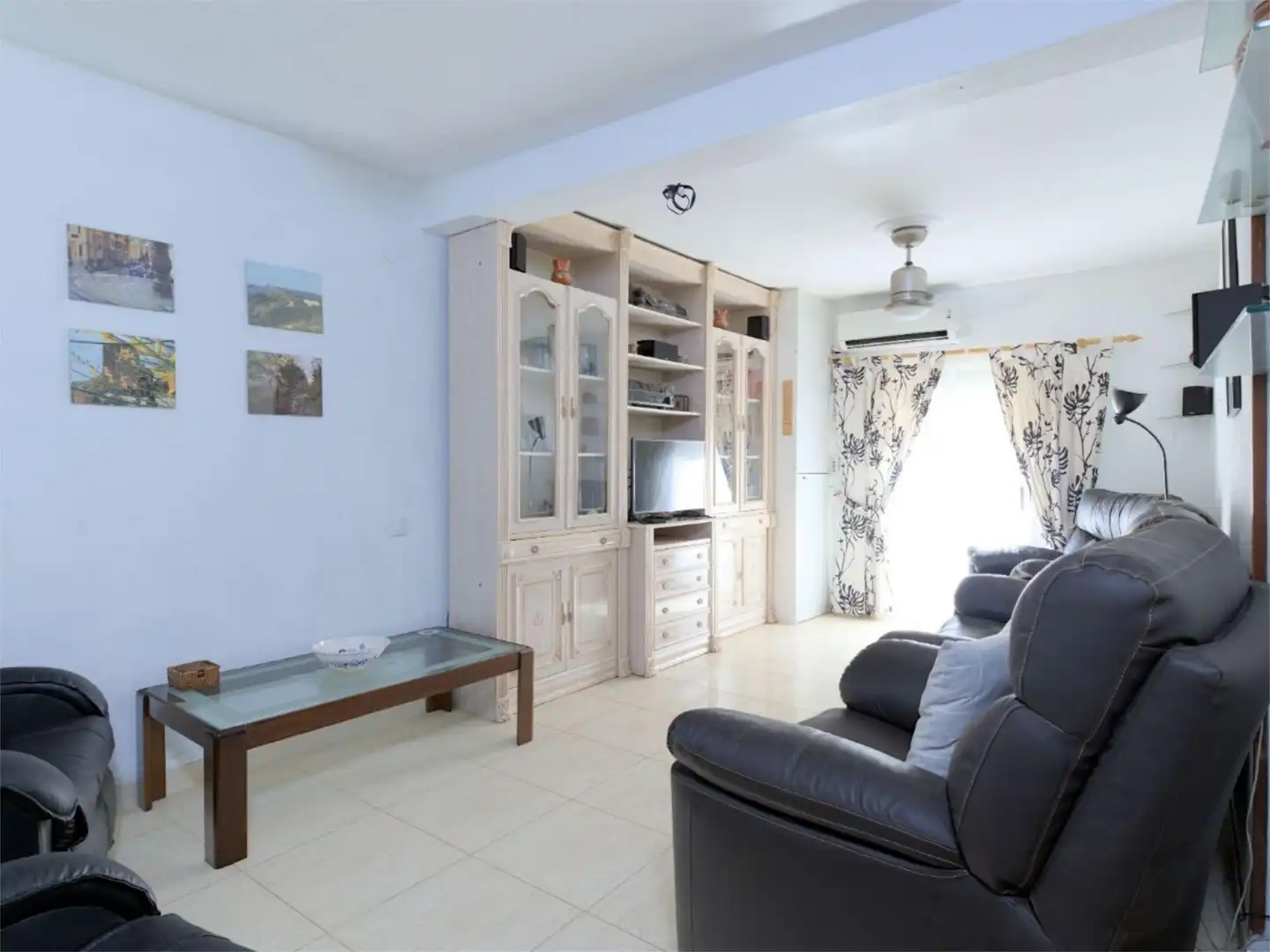 Living room of Apartments for share in Jijona / Xixona  with Air Conditioner and Furnished