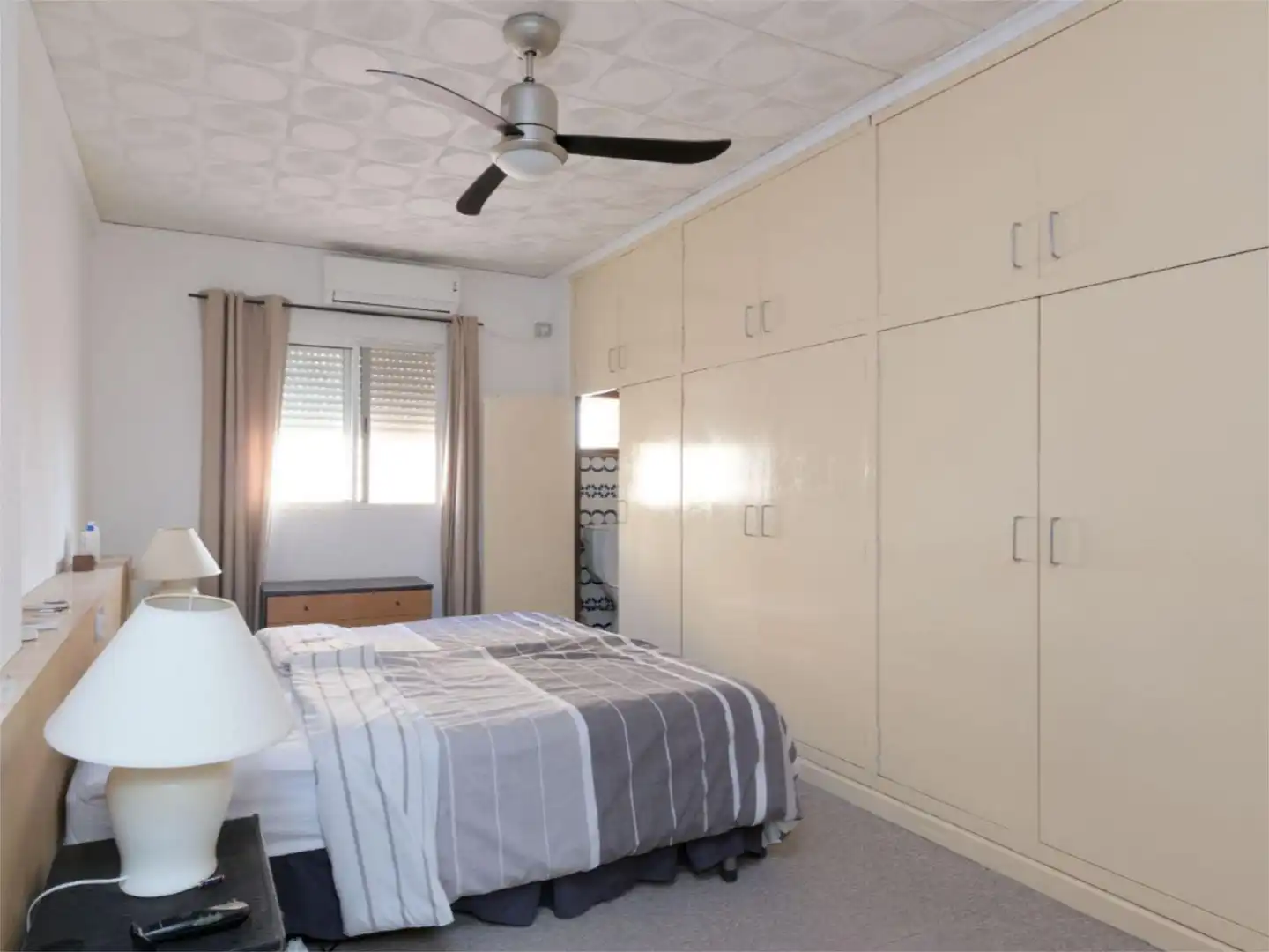 Bedroom of Apartments for share in Jijona / Xixona  with Air Conditioner and Furnished