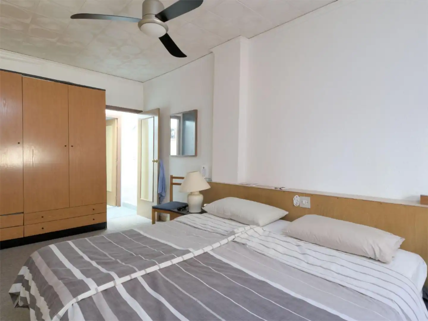 Bedroom of Apartments for share in Jijona / Xixona  with Air Conditioner and Furnished