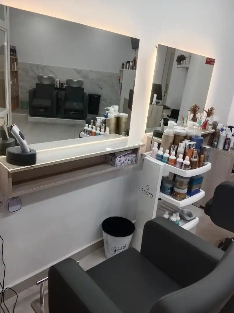 Commercial properties for rent in Calle Fray Antonio Panes, 20, El Molí Commercial properties for rent in Torrent with Air Conditioner, Heating and Furnished