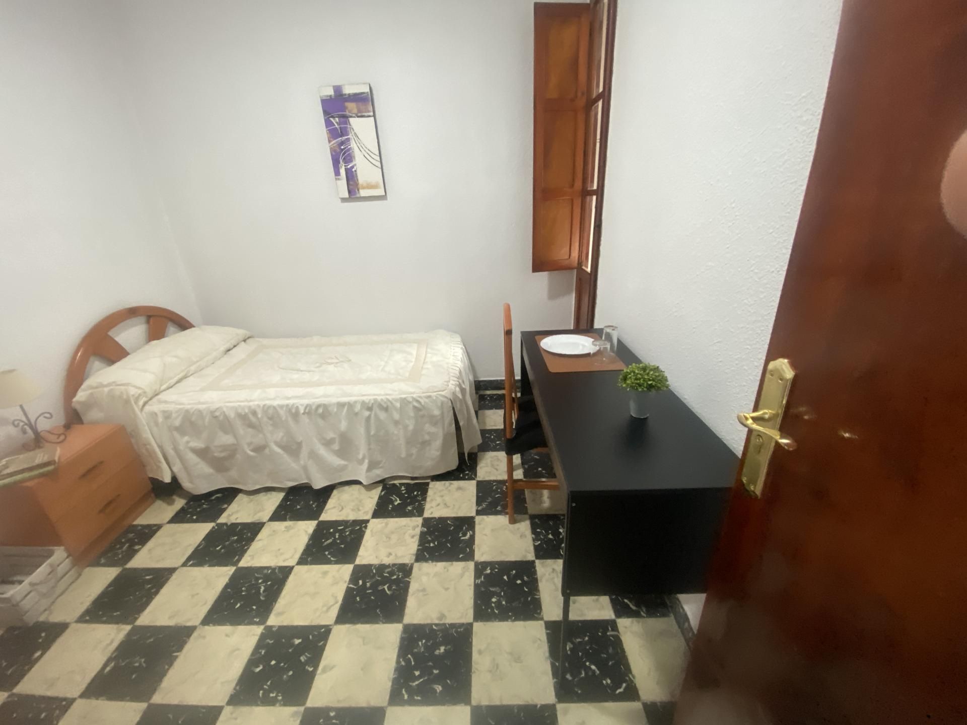 Bedroom of Flat to share in Vila-real  with Storage room and Furnished
