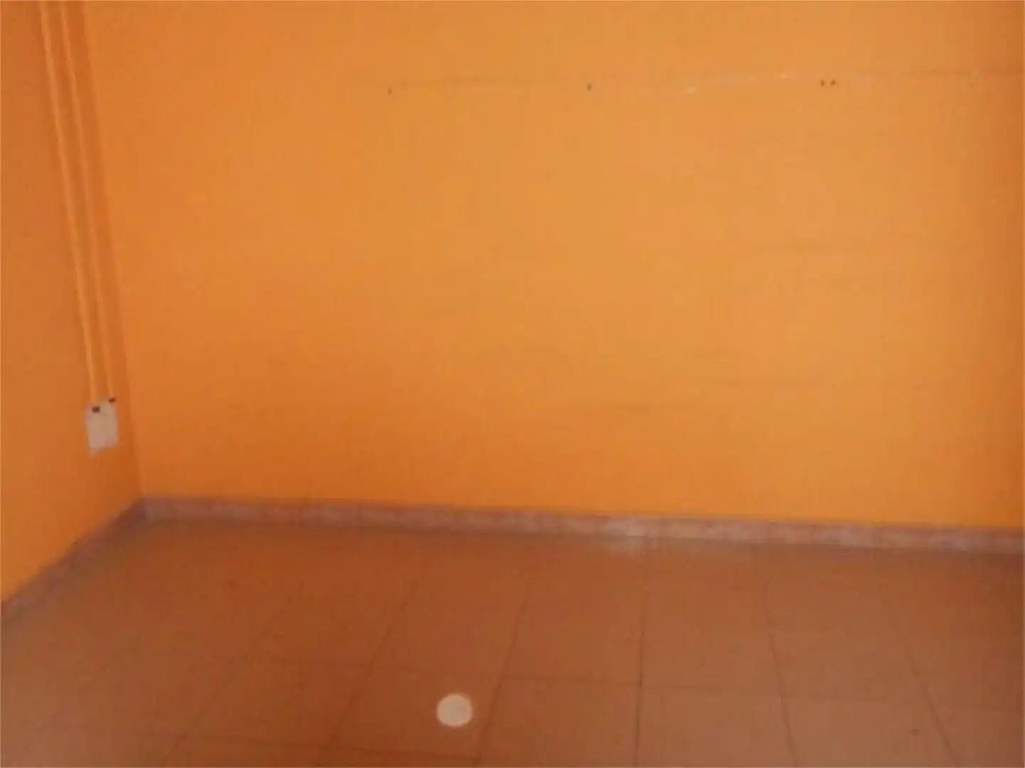 Local de alquiler en Calle de Álava, 41, Pumarín Habitación de Local de alquiler en Gijón