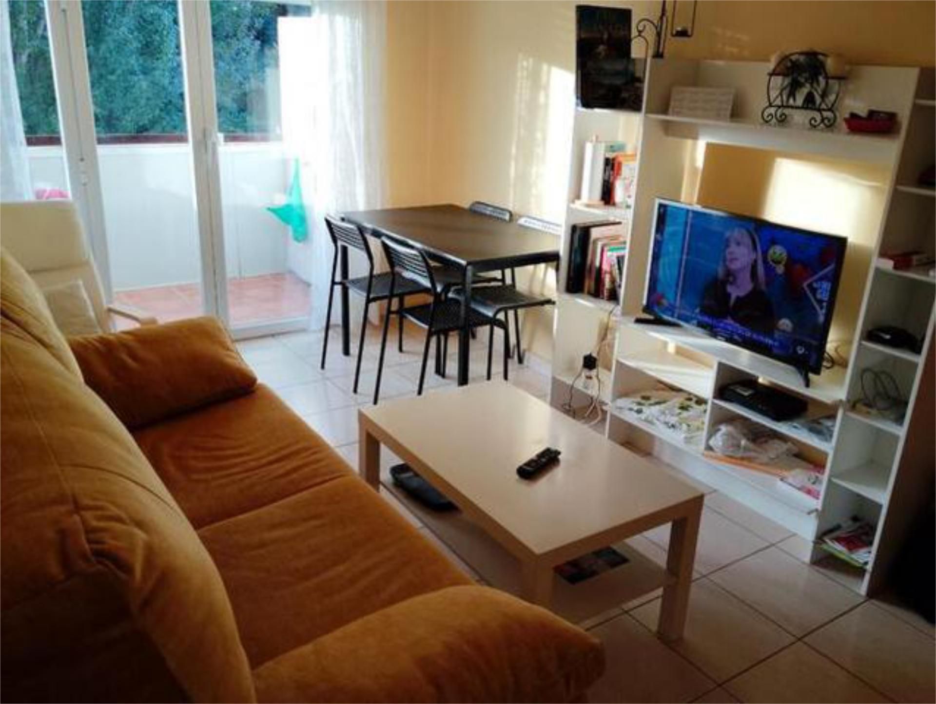 Living room of Flat to rent in El Espinar  with Heating, Private garden and Terrace