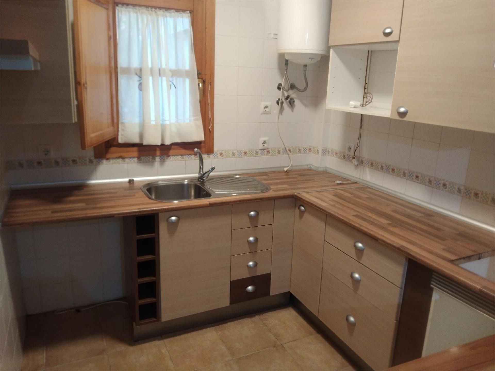 Duplex for sale in Calle El Olivo, 8, Enix Kitchen of Duplex for sale in Enix with Air Conditioner, Heating and Private garden