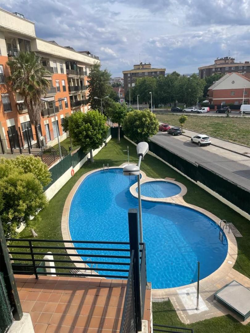 Piso de alquiler en Avenida del Lago, 8, Norte