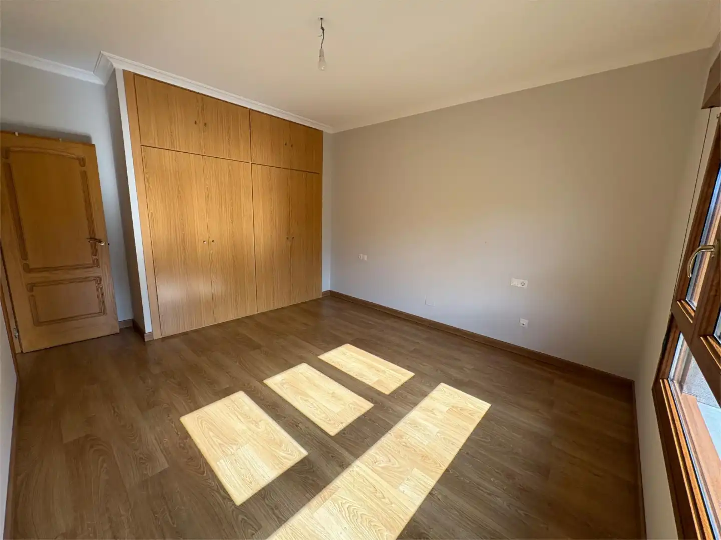 Bedroom of Flat for sale in Llanes  with Heating, Private garden and Parquet flooring