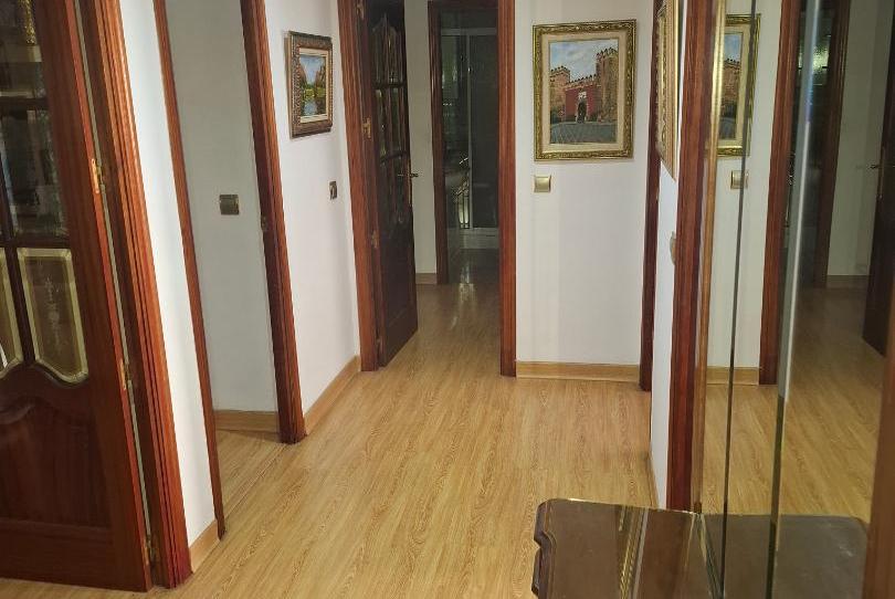 Flat for sale in Calle Alhondiga, 43, Santa Catalina, Sevilla - image 1 Photo 1 of Flat for sale in Calle Alhondiga, 43, Santa Catalina, Sevilla